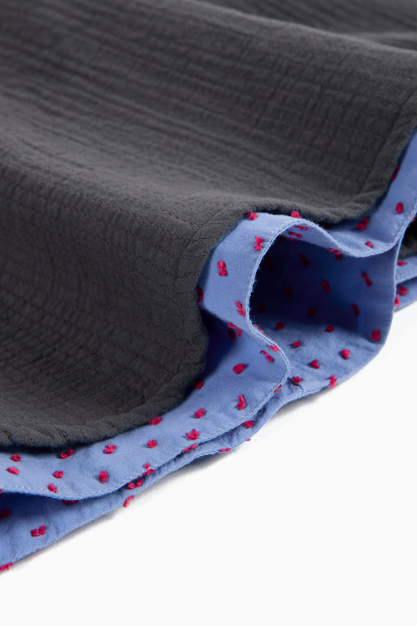 SKIRT Alberta Graphite