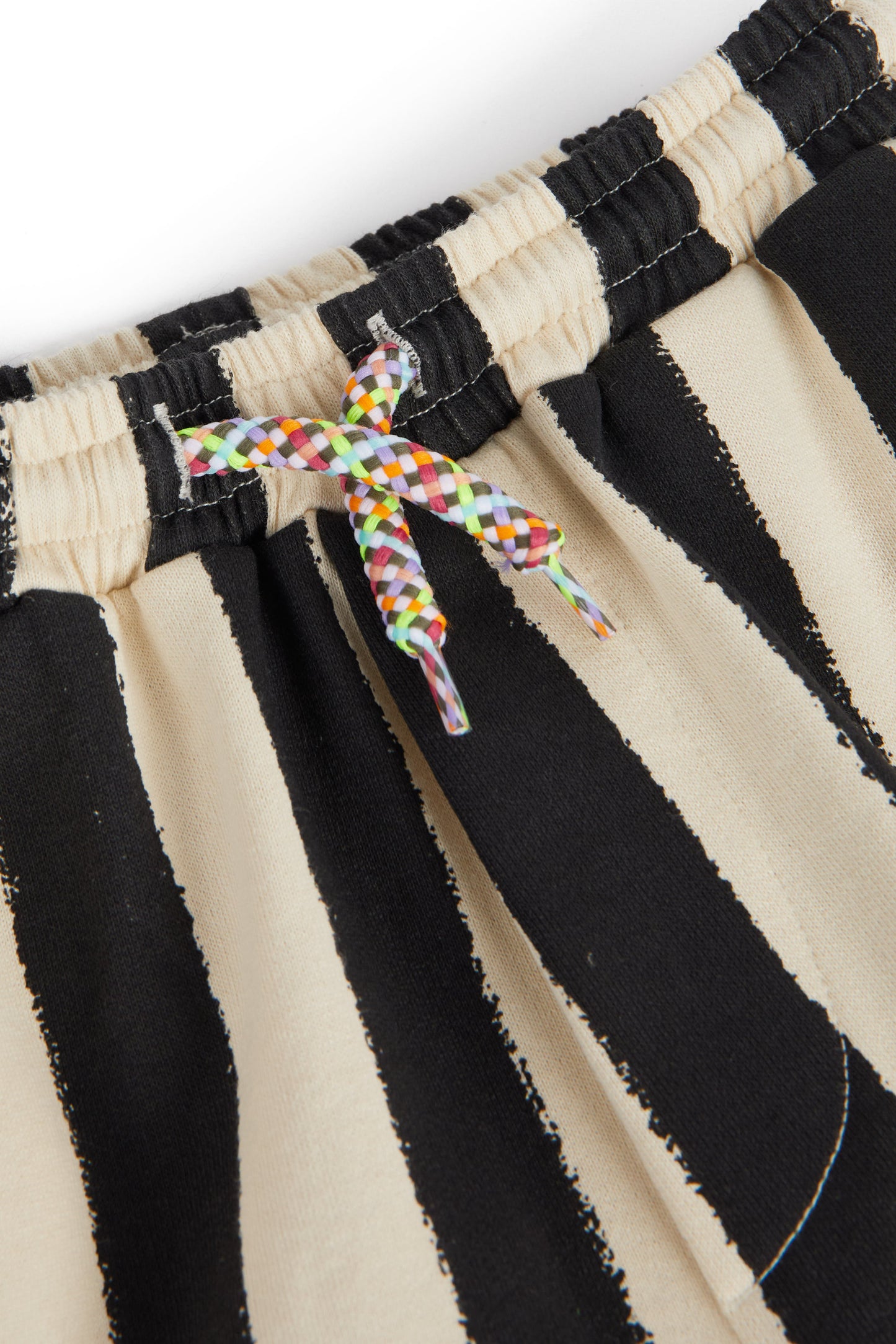 SHORTS Anselmo Magik