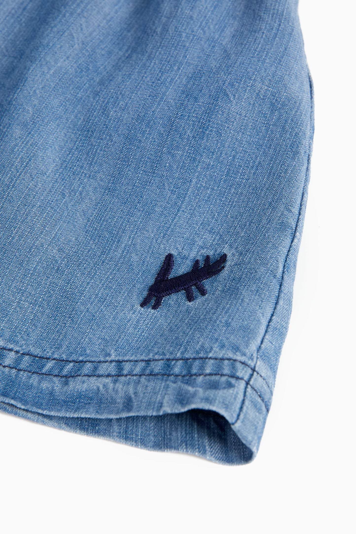 SHORTS Augusto Lazuli