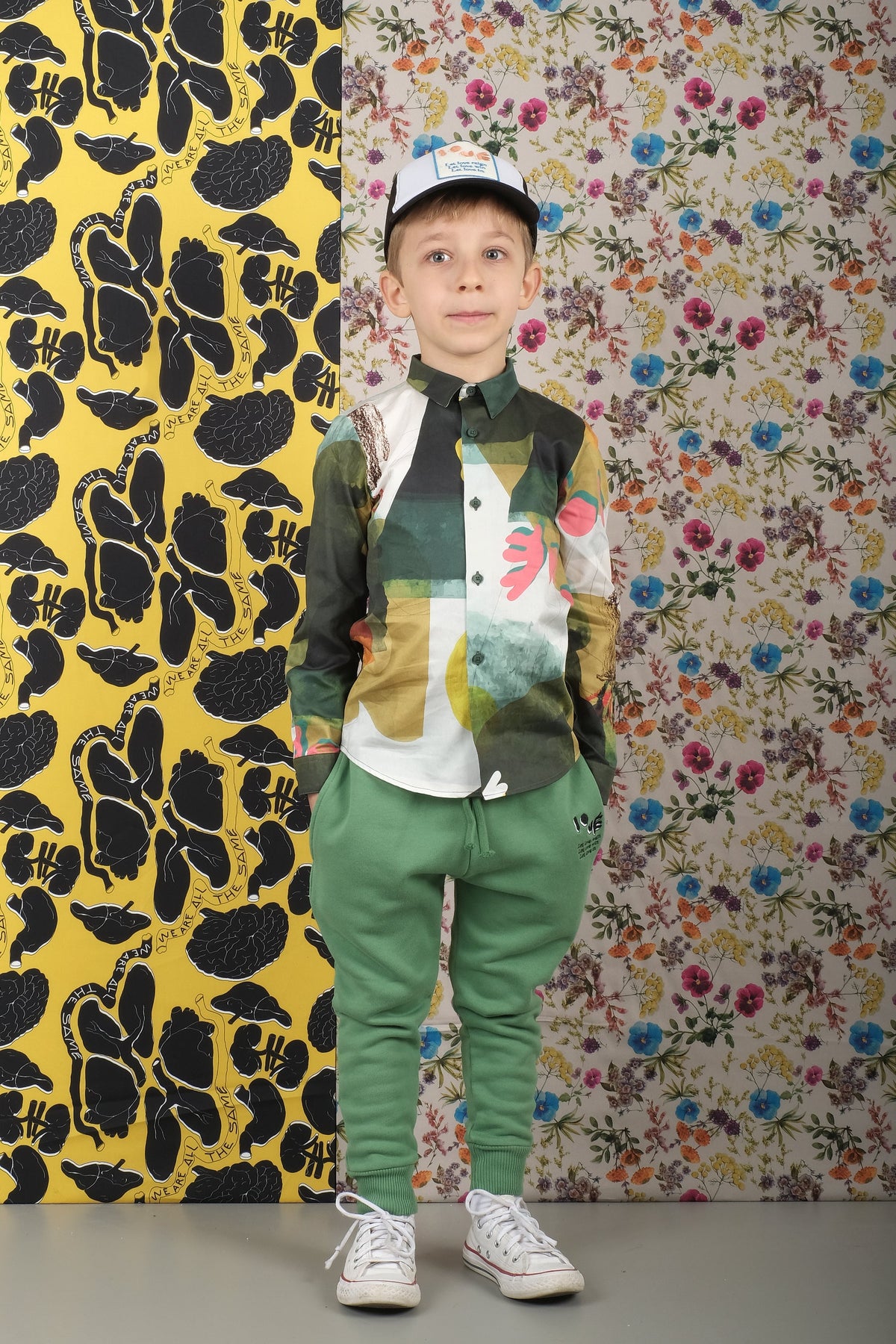 TROUSERS Amadeu Let Love In