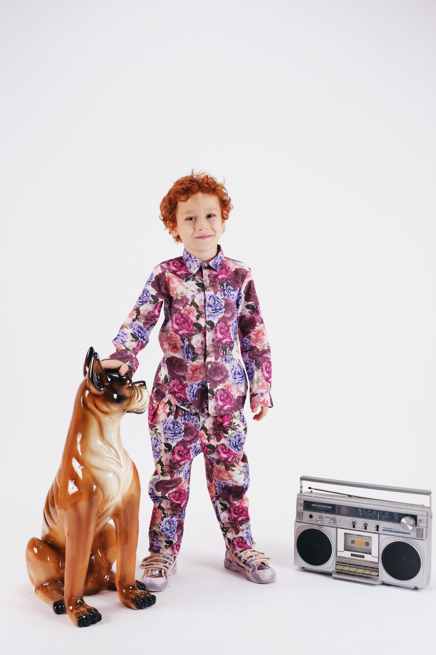 SHIRT Roberto Wallpaper