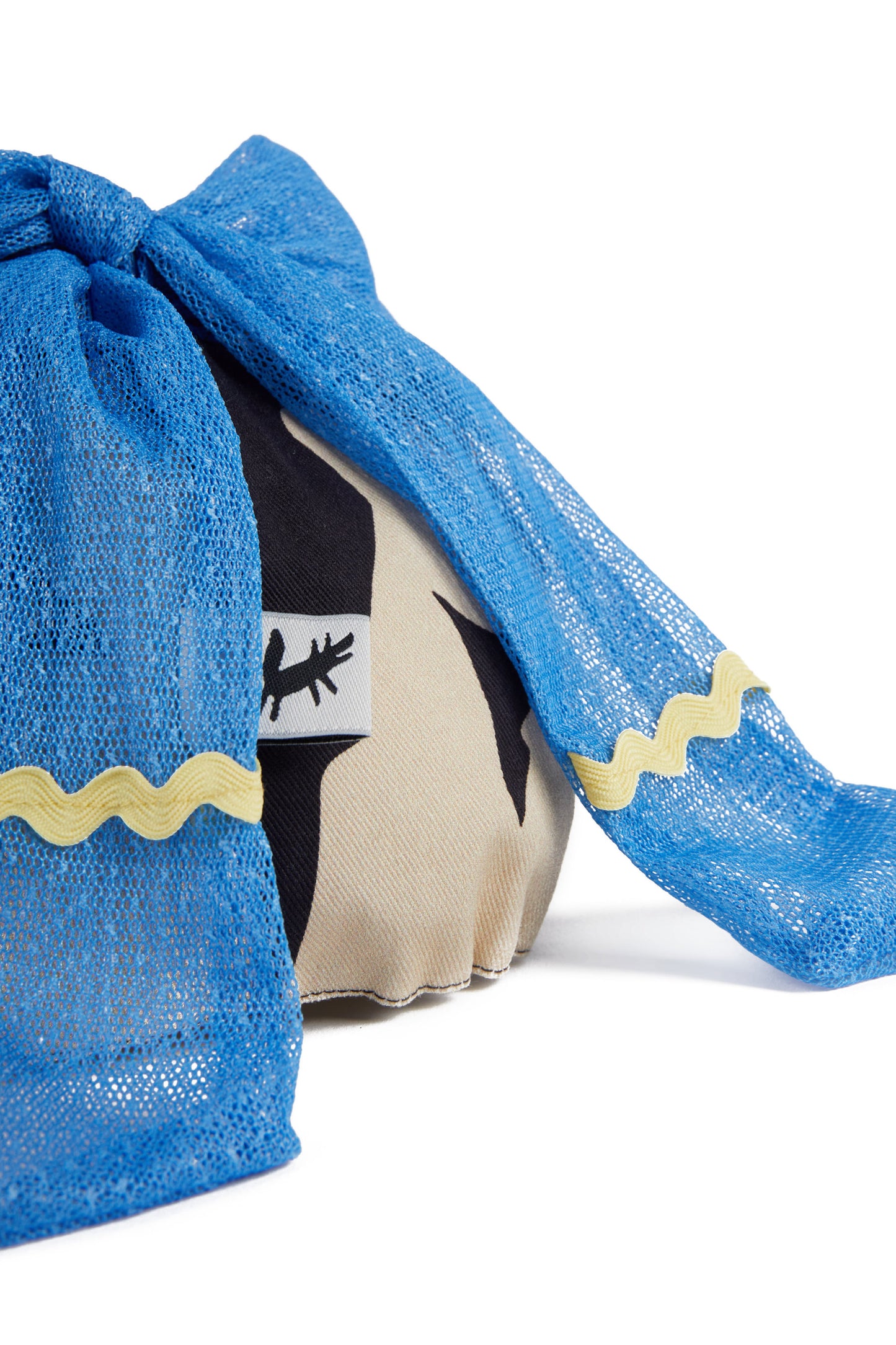 HAT Ivone Botanical Black