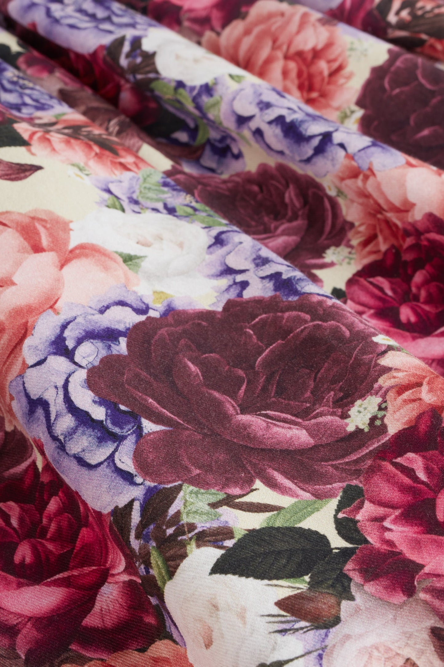 SKIRT Silvina Wallpaper