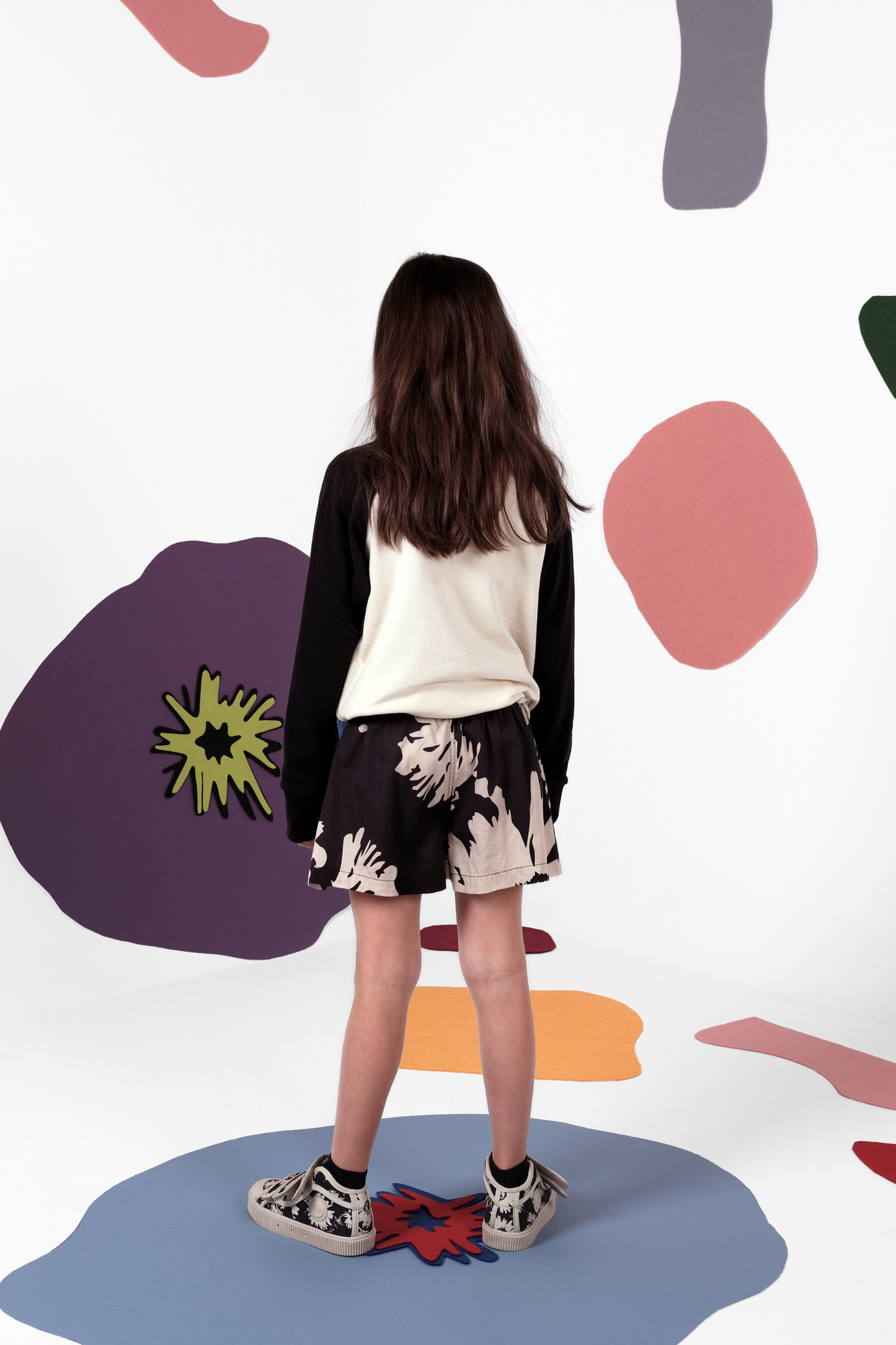 SHORTS Augusto Botanical Black