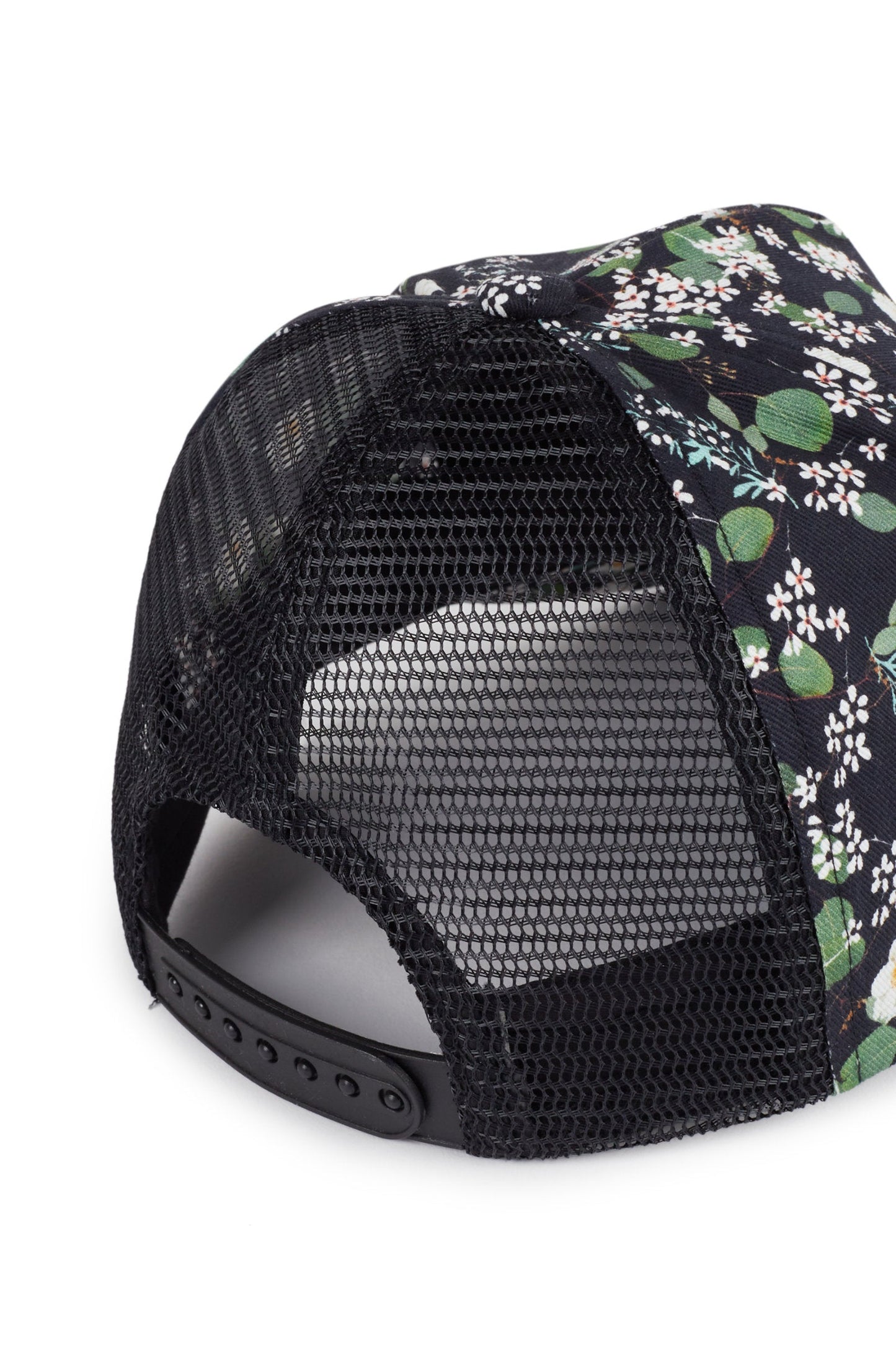 HAT Inácio Black Garden